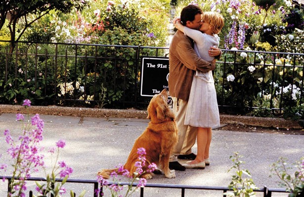 Joe (Tom Hanks) and Kathleen (Meg Ryan) at the end of You've Got Mail