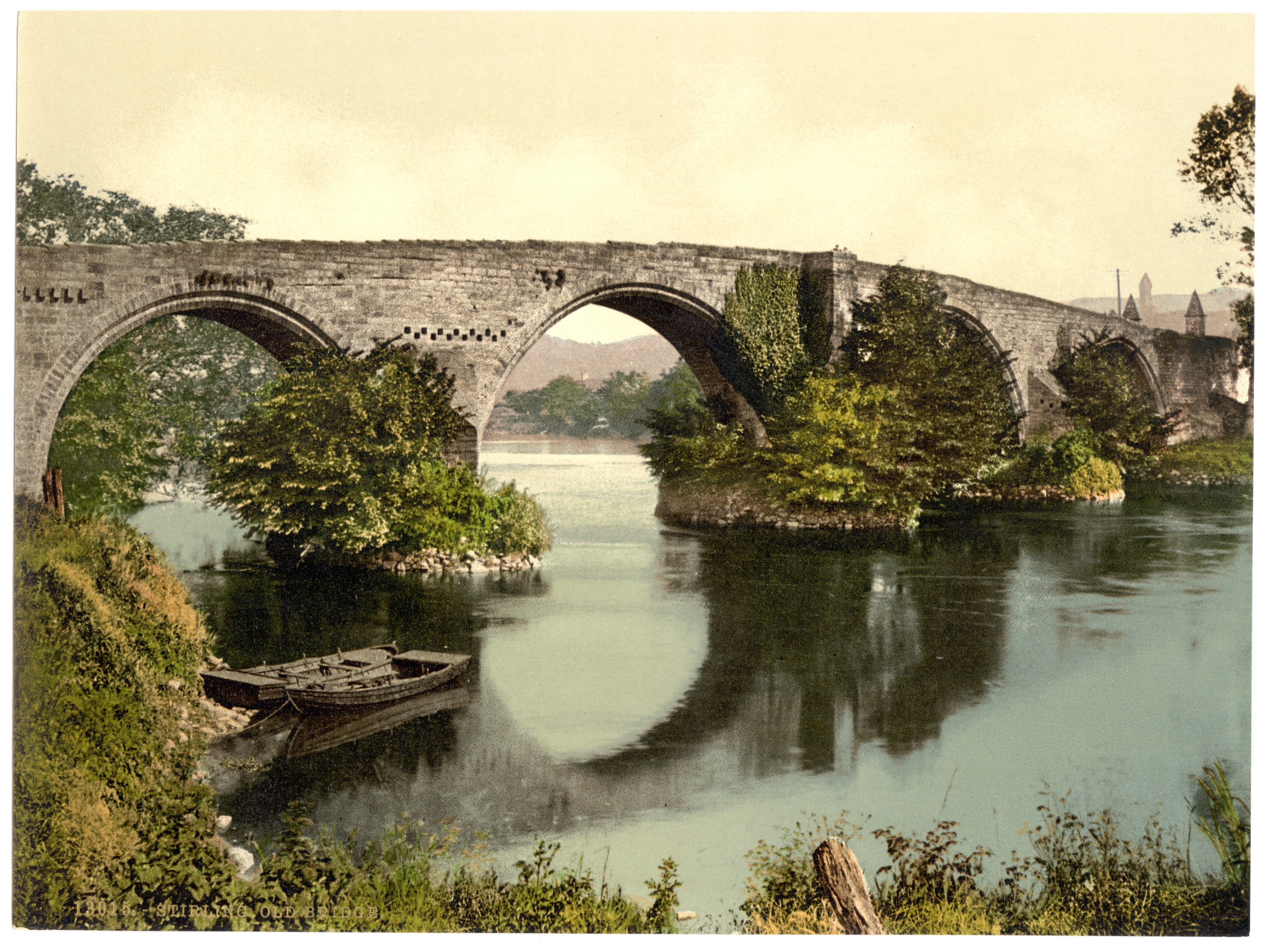 Old_bridge,_Stirling,_Scotland-LCCN2002695059